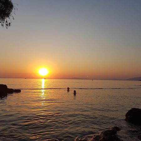 Sea Front Daire Milina Dış mekan fotoğraf